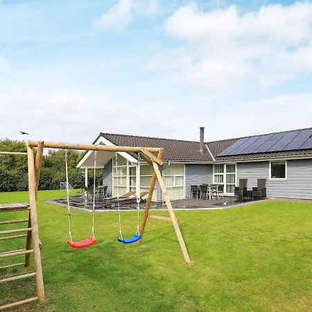 8 Person In Holiday home *