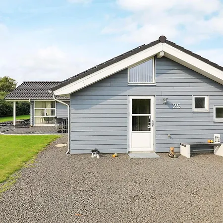 Σπίτι διακοπών 8 Person In *